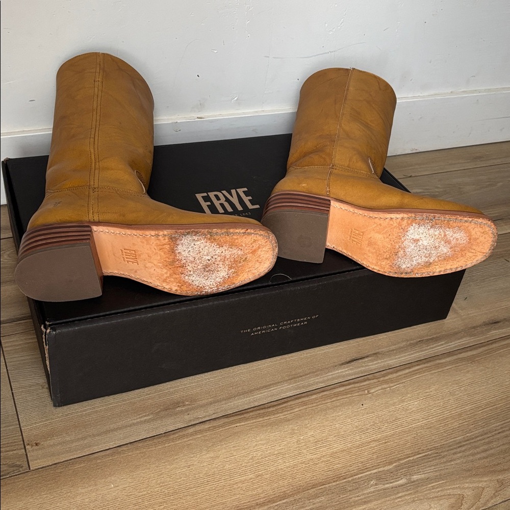 New FRYE Campus Boot 14L in Banana size 8.5 - Picture 5 of 5